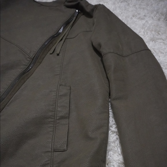 H&M Olive Green Jacket - Picture 7 of 16